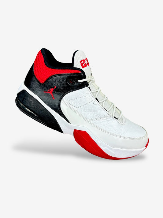 Nike Air Jordan Max Aura 3 (45.5)