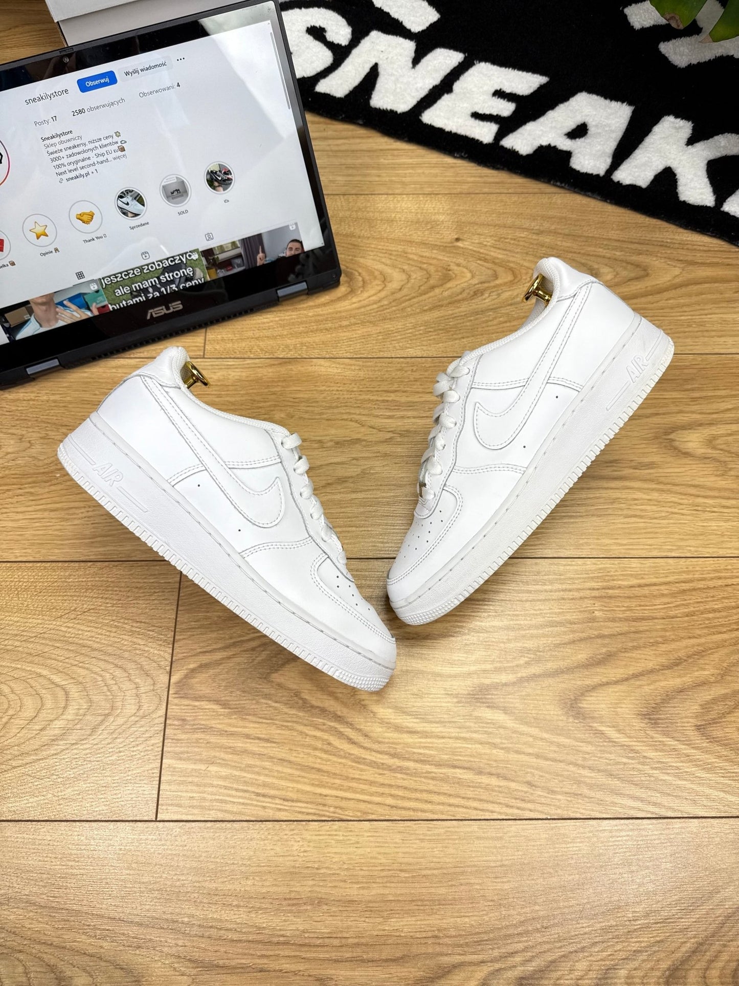 Nike Air Force 1 Low (40)