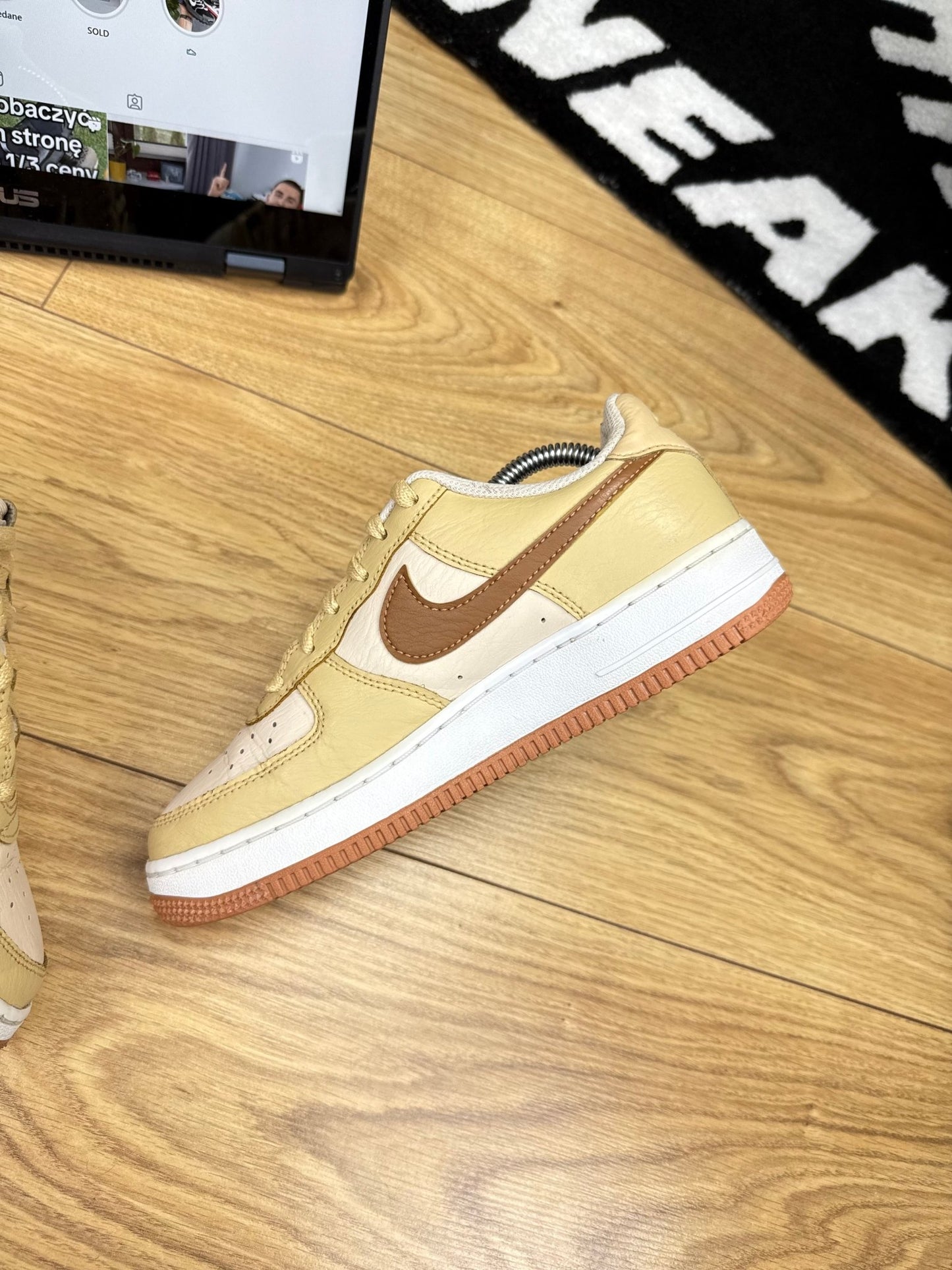 Nike Air Force 1 Low (36.5)