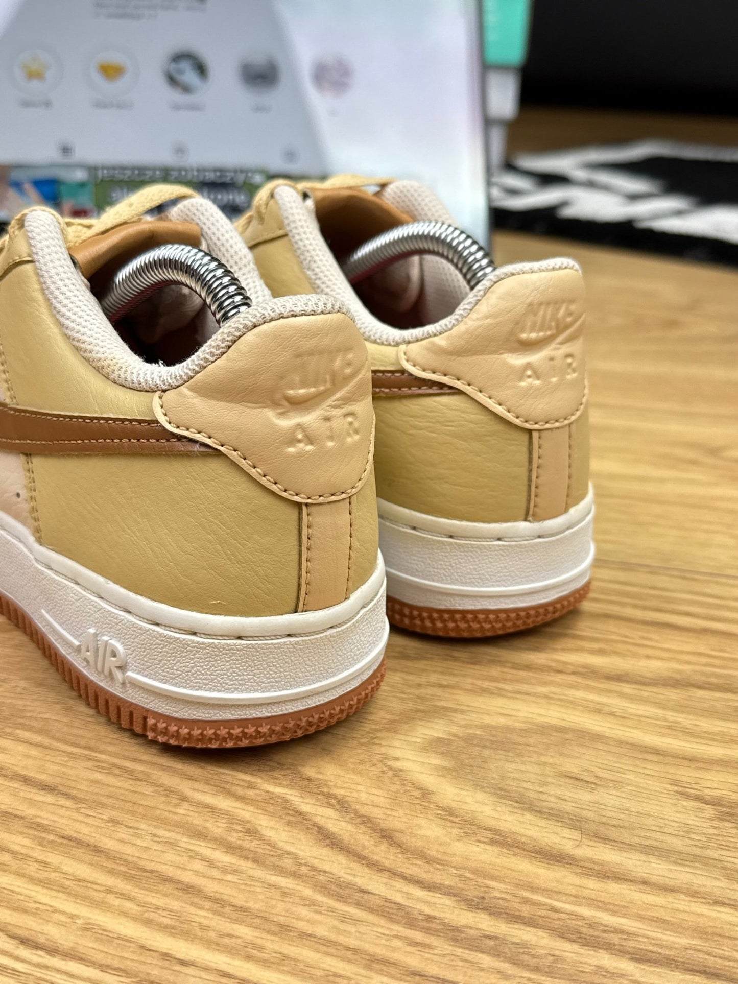 Nike Air Force 1 Low (36.5)