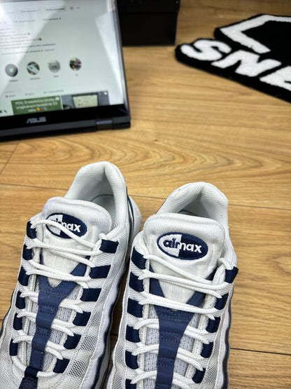 Nike Air Max 95 (42)