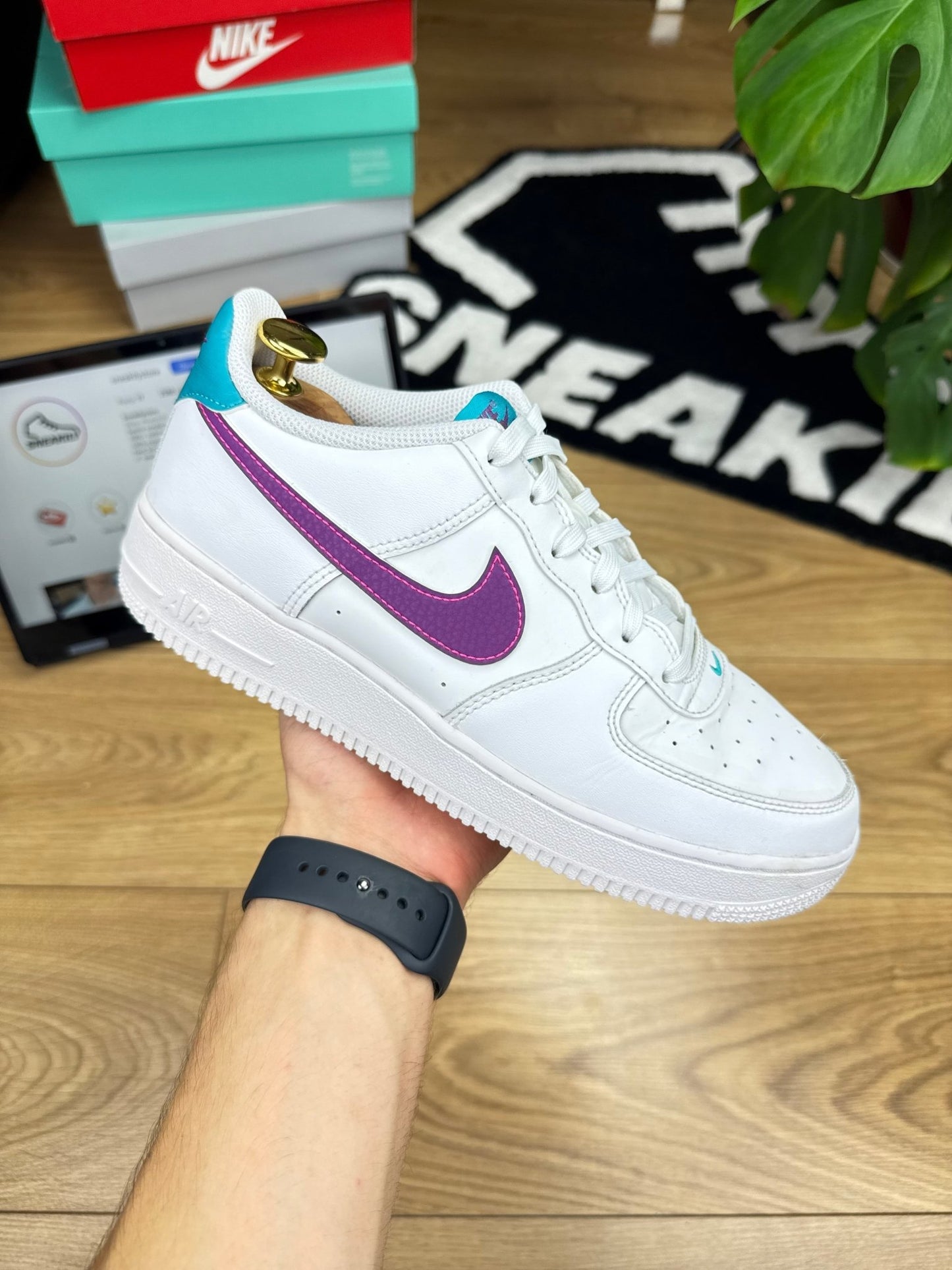 Nike Air Force 1 Low (40)