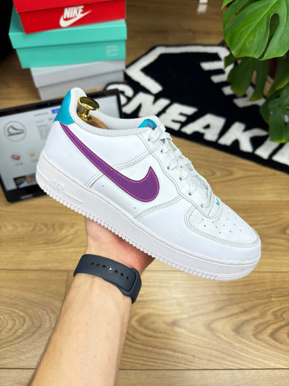Nike Air Force 1 Low (40)