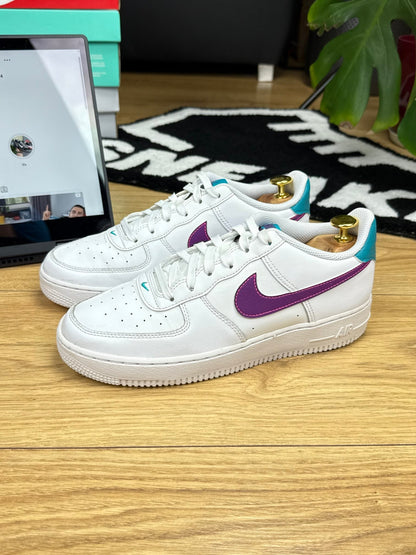 Nike Air Force 1 Low (40)