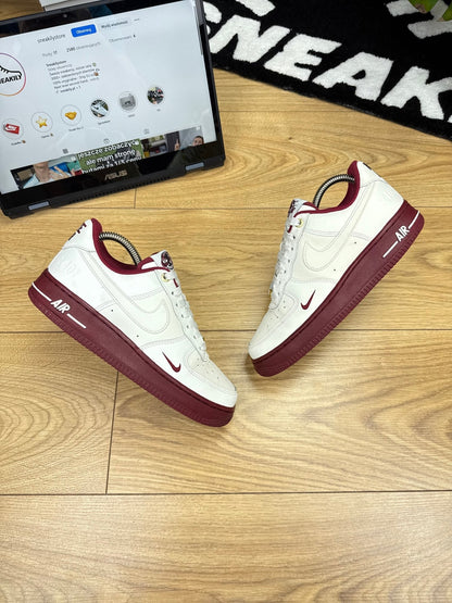Nike Air Force 1 Low (37.5)