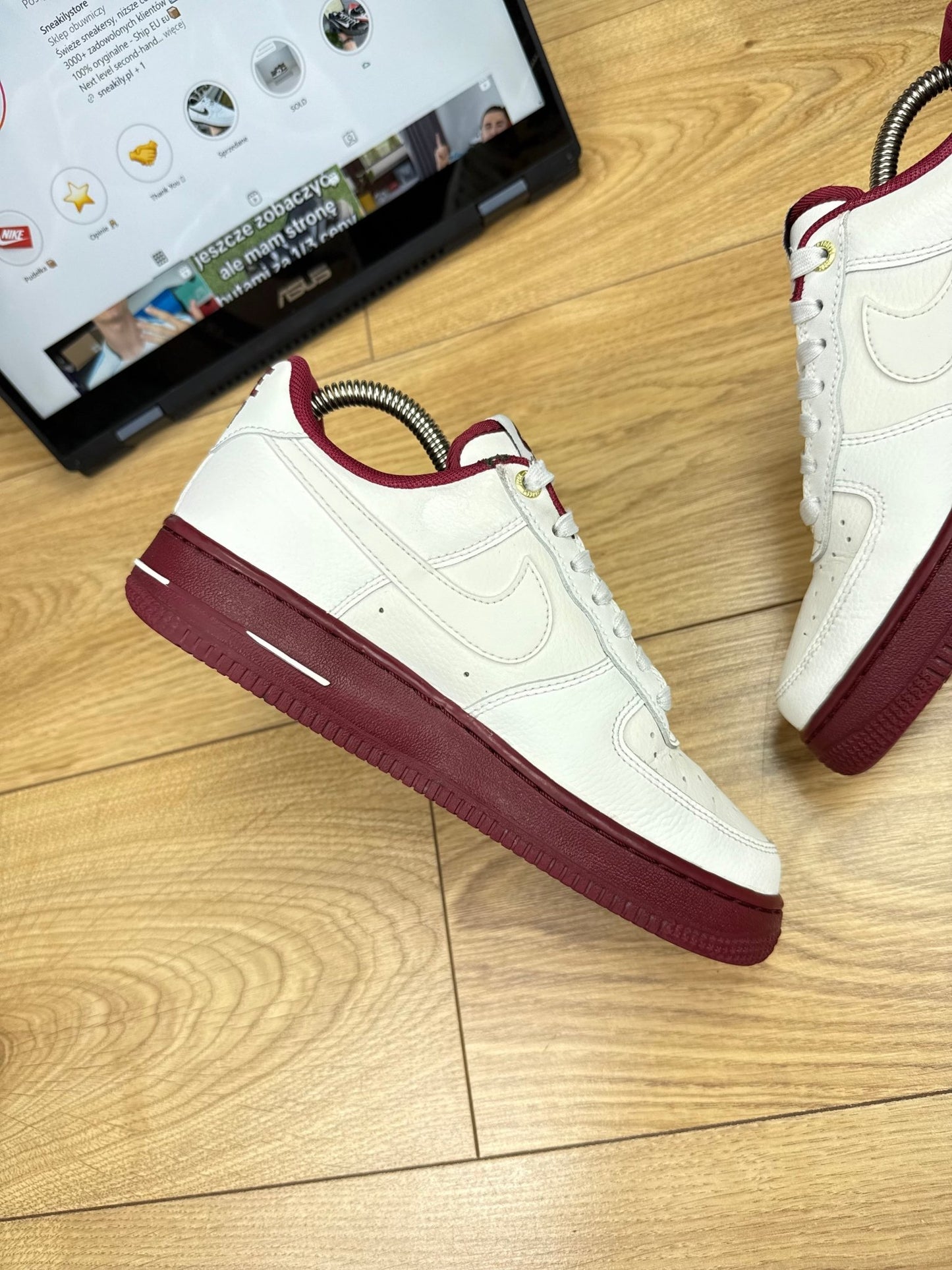 Nike Air Force 1 Low (37.5)