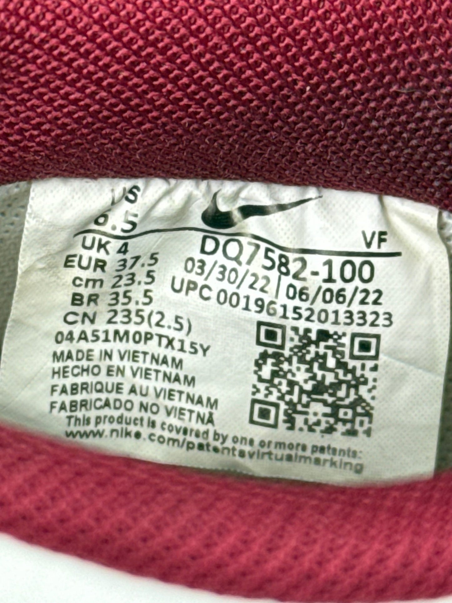 Nike Air Force 1 Low (37.5)