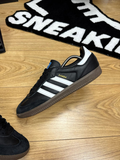 Adidas Samba (45 1/3)