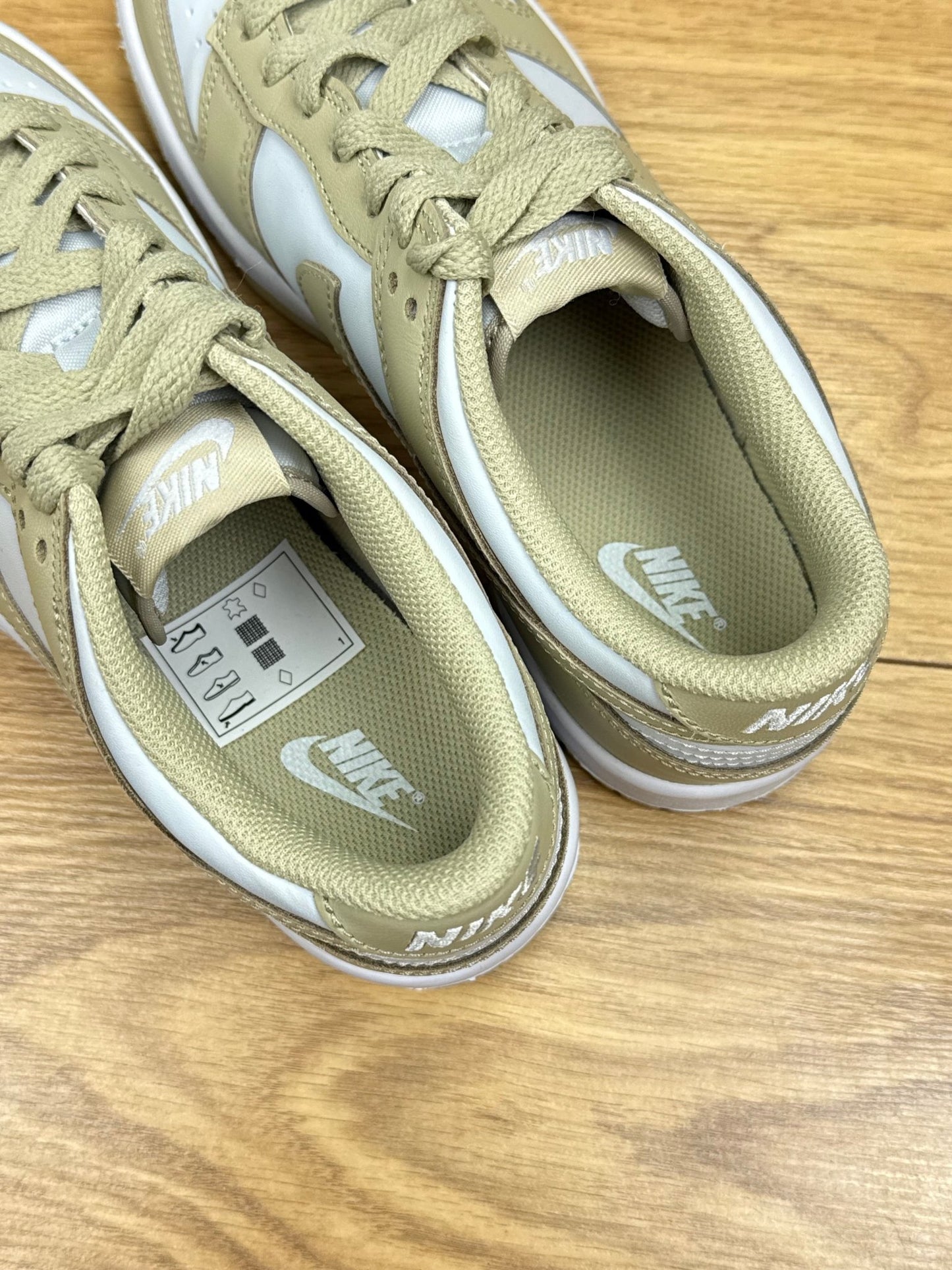 Nike Dunk Low (38)