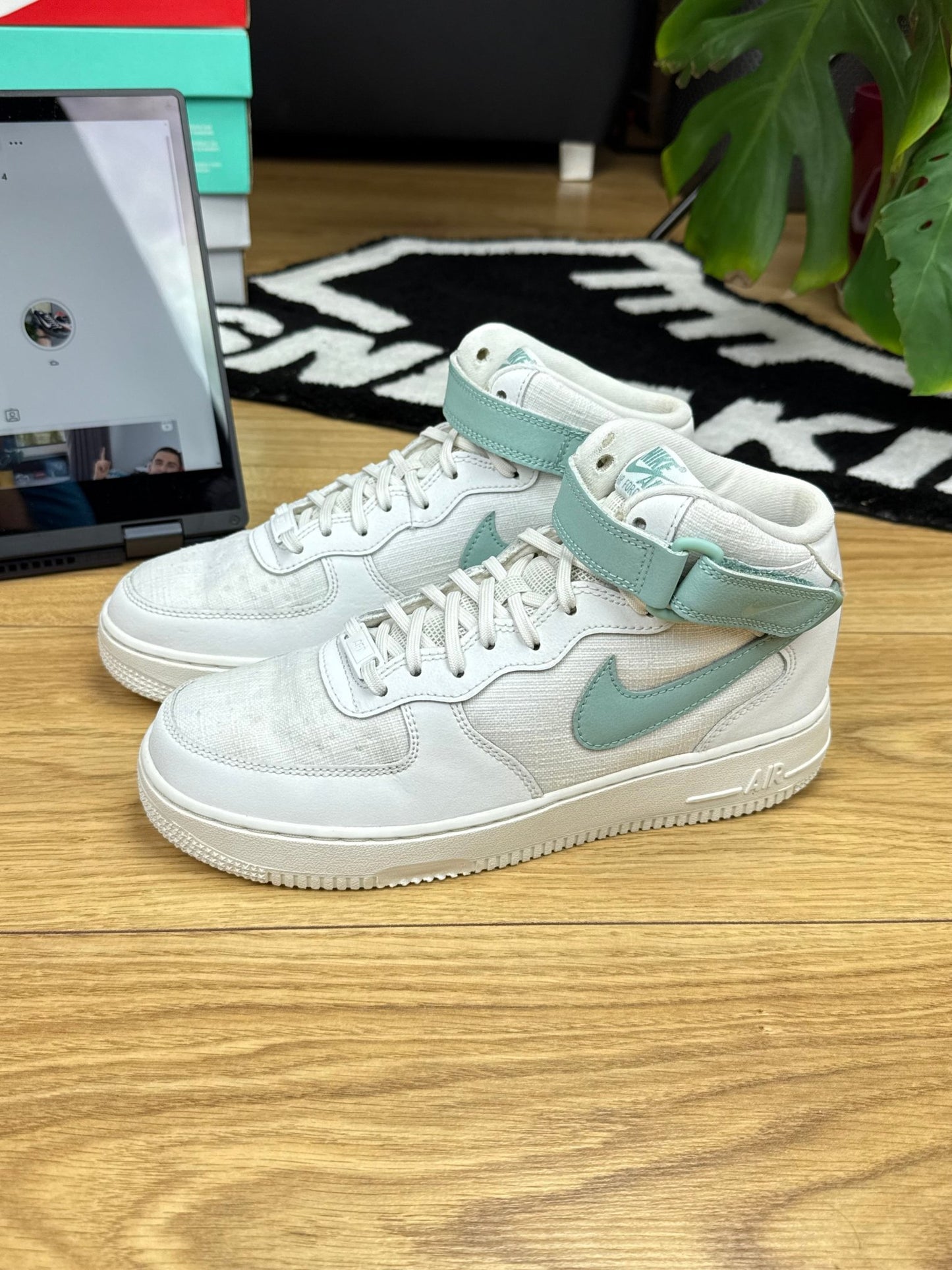 Nike Air Force 1 Mid (40)