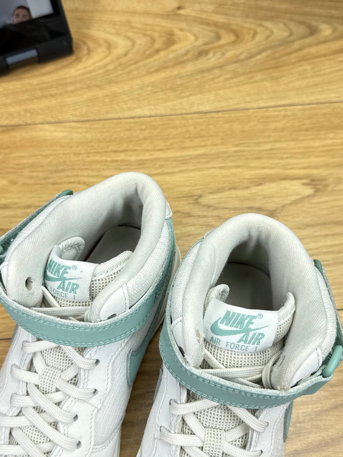 Nike Air Force 1 Mid (40)