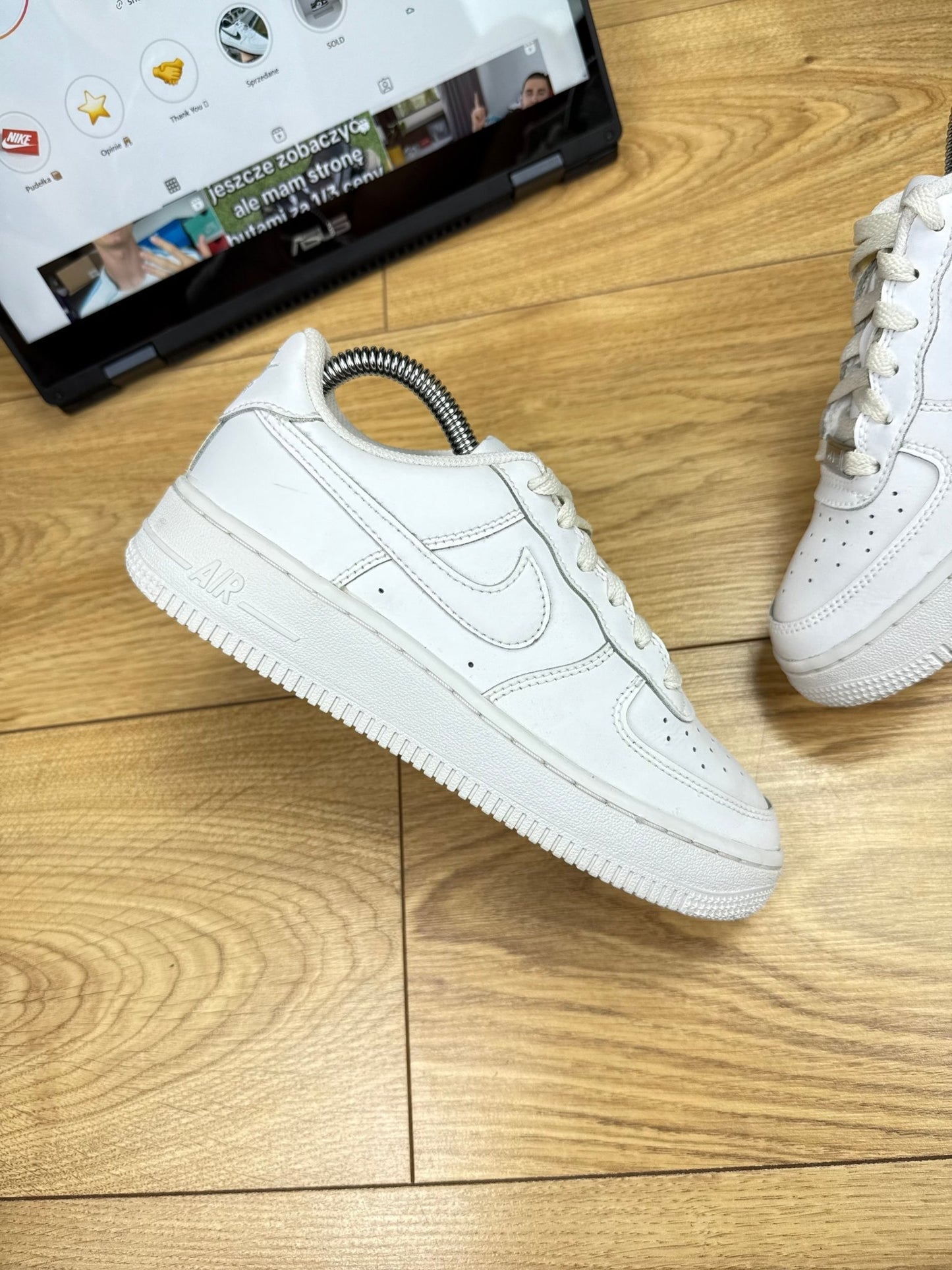 Nike Air Force 1 Low (35.5)