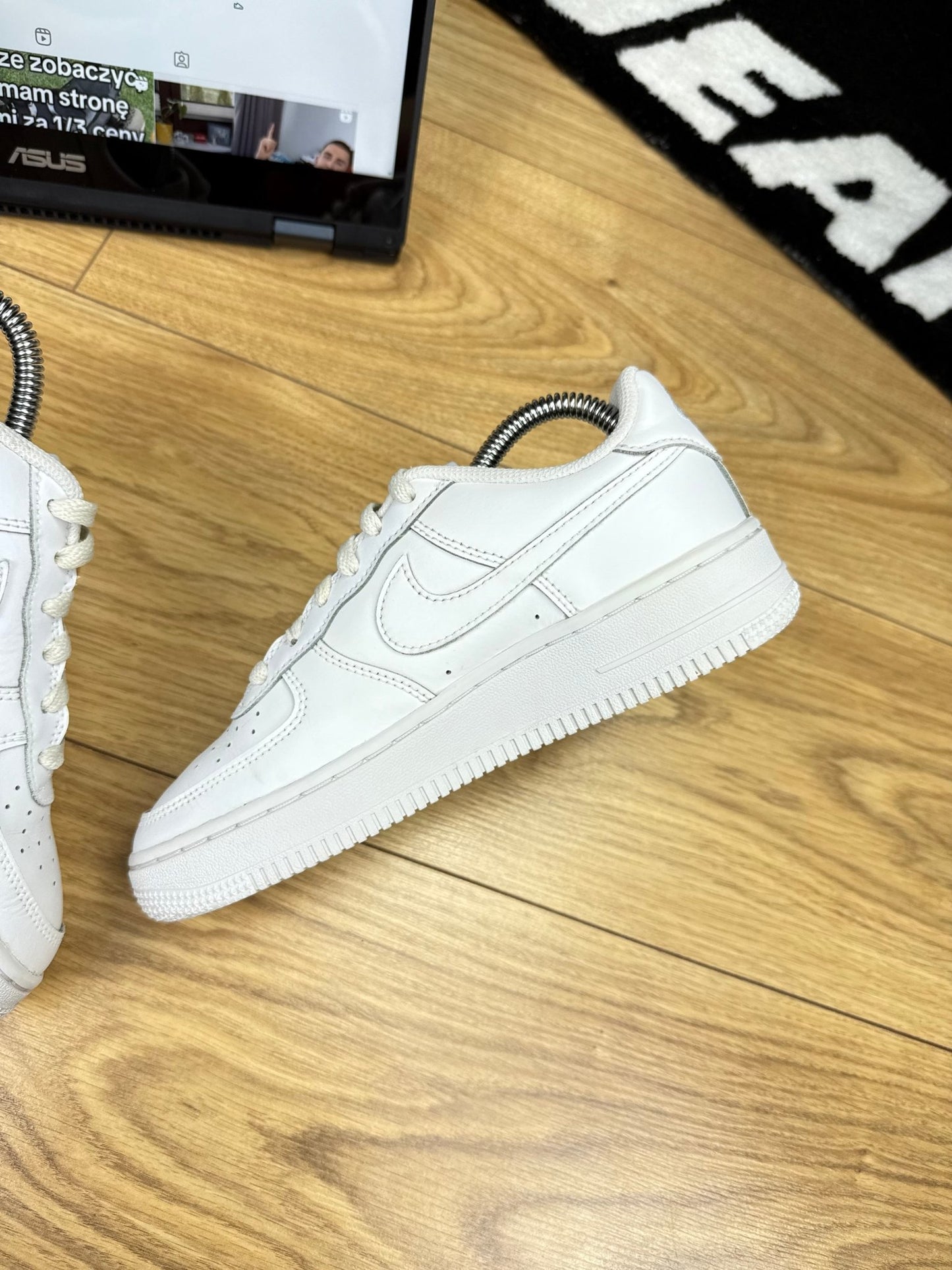 Nike Air Force 1 Low (35.5)