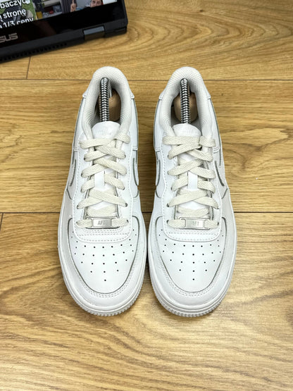 Nike Air Force 1 Low (35.5)