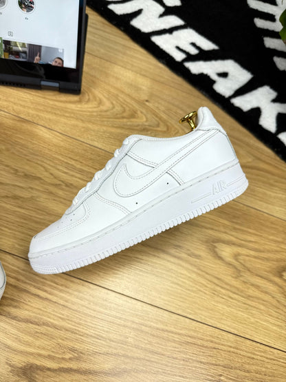 Nike Air Force 1 Low (37.5)