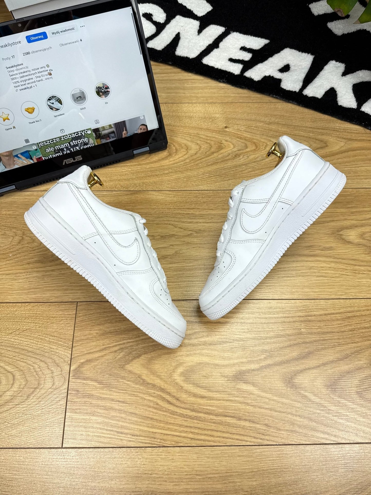 Nike Air Force 1 Low (37.5)