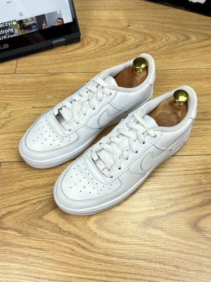 Nike Air Force 1 Low (37.5)