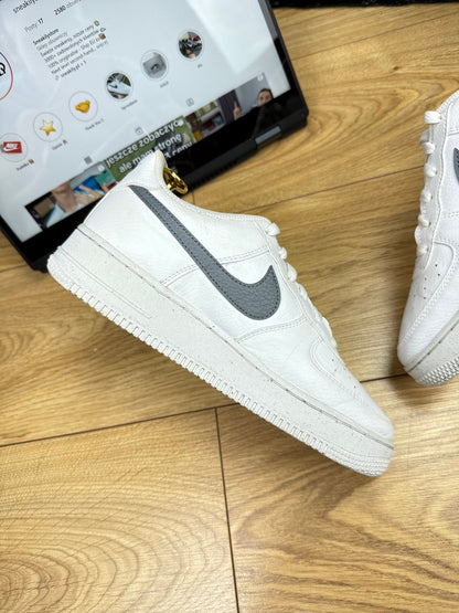 Nike Air Force 1 Low (38.5)
