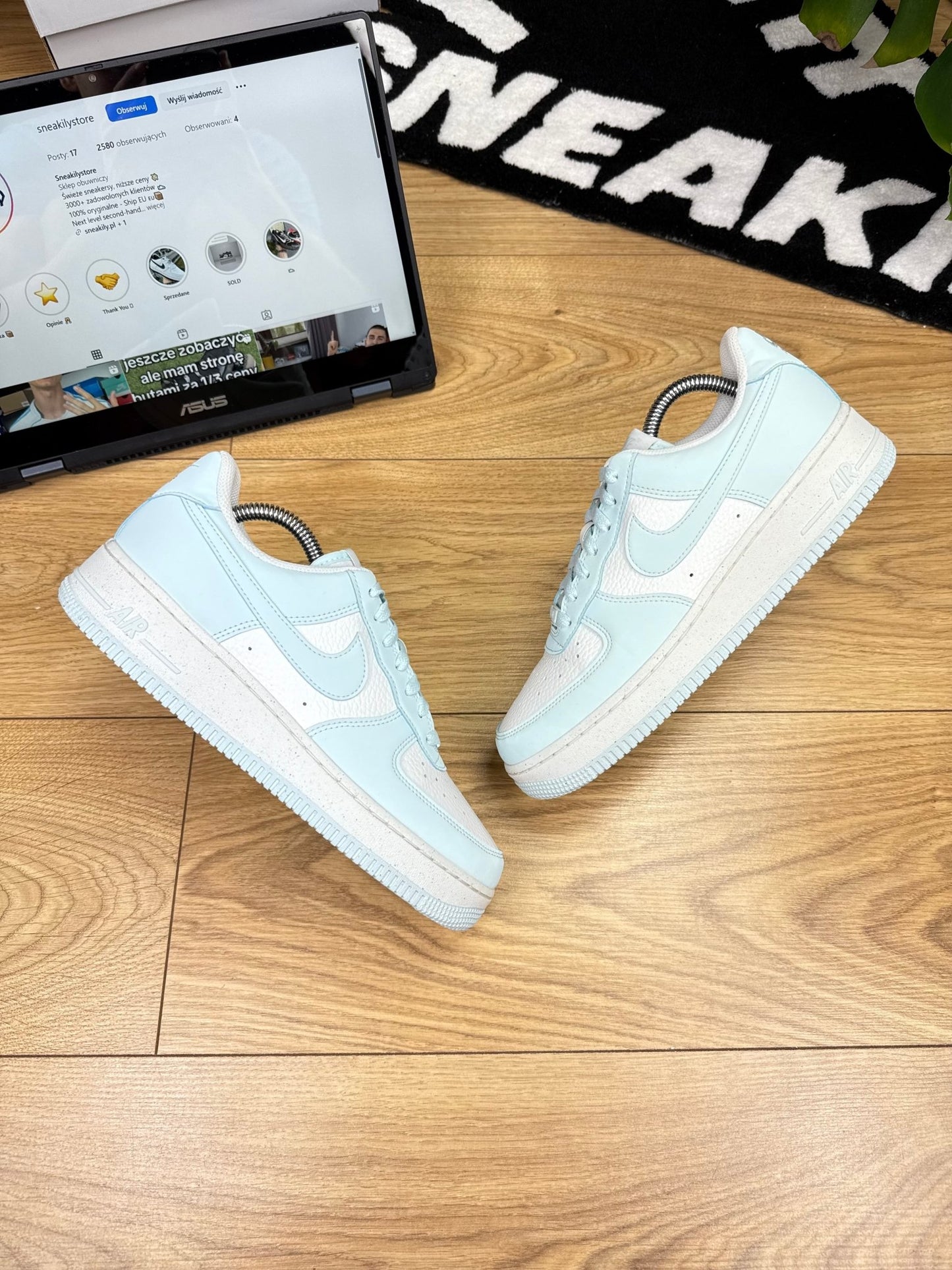 Nike Air Force 1 Low (40)