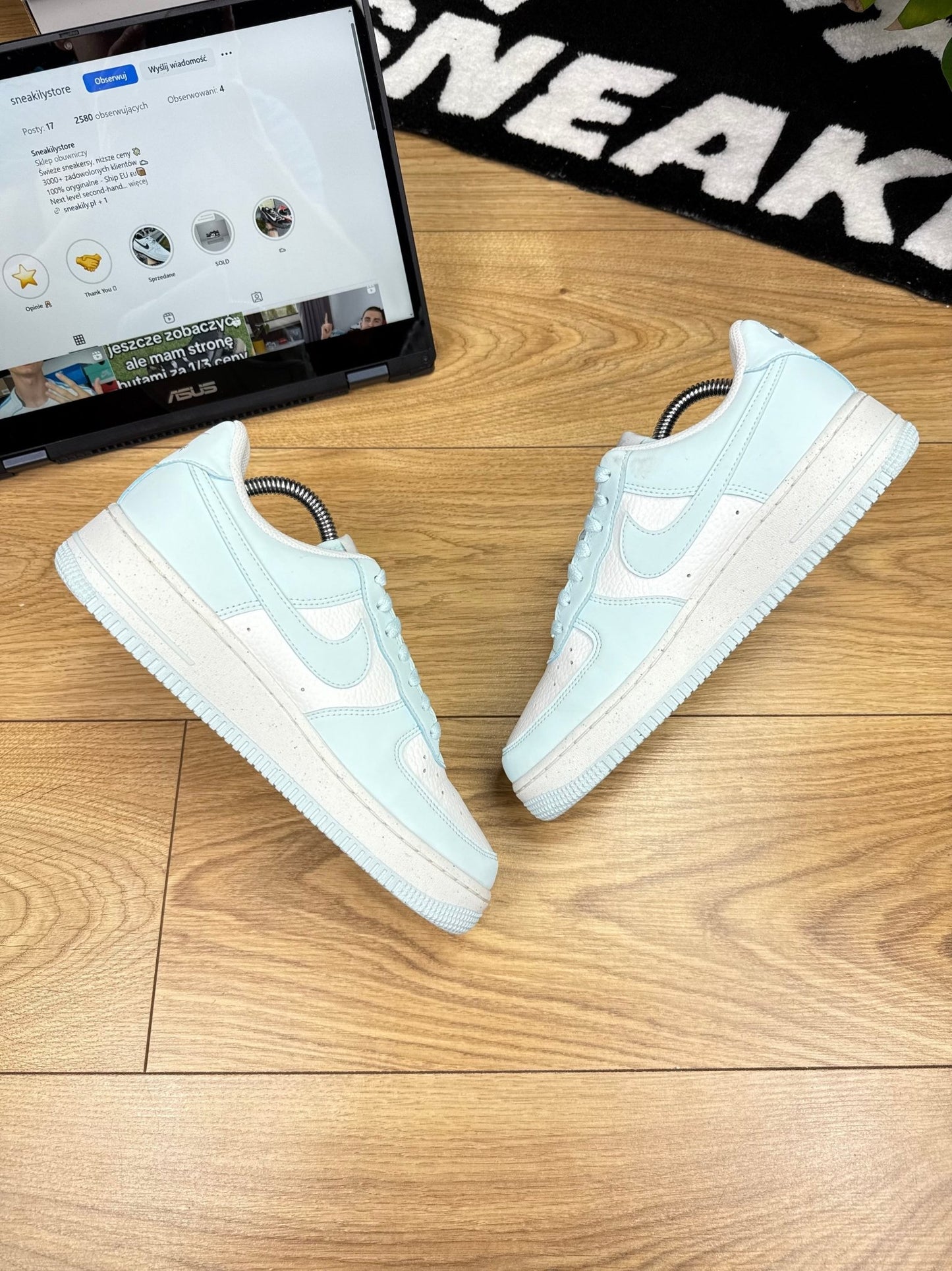 Nike Air Force 1 Low (40)