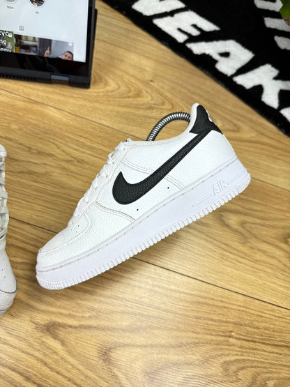 Nike Air Force 1 Low (37.5)