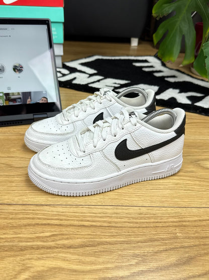 Nike Air Force 1 Low (37.5)