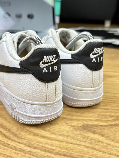 Nike Air Force 1 Low (37.5)