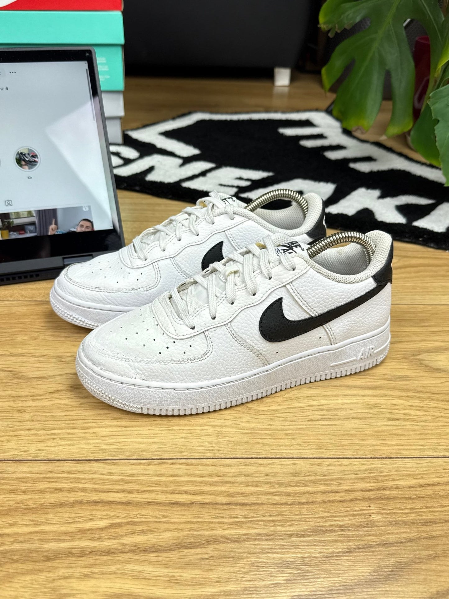 Nike Air Force 1 Low (38)
