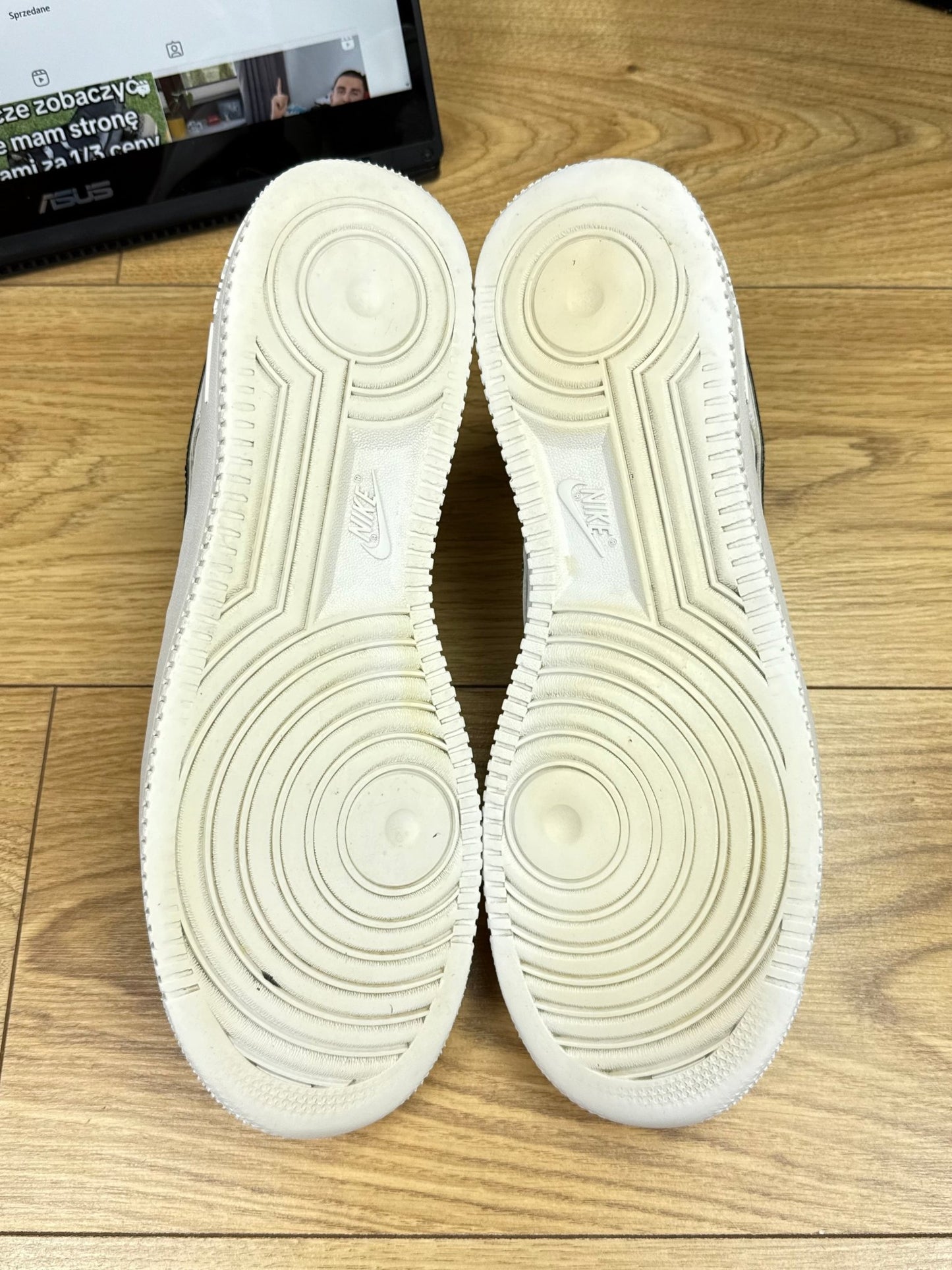 Nike Air Force 1 Low (45)