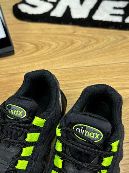 Nike Air Max 95 (37.5)
