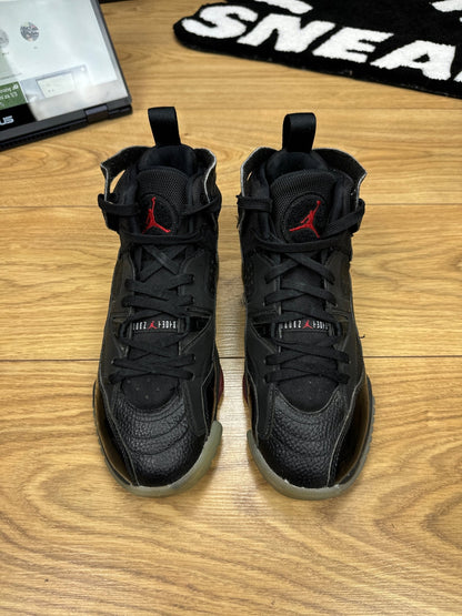 Nike Air Jordan Jumpman Two Trey (39)