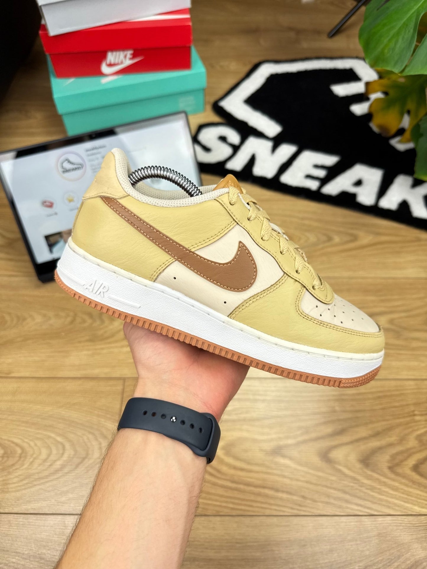 Nike Air Force 1 Low (39)
