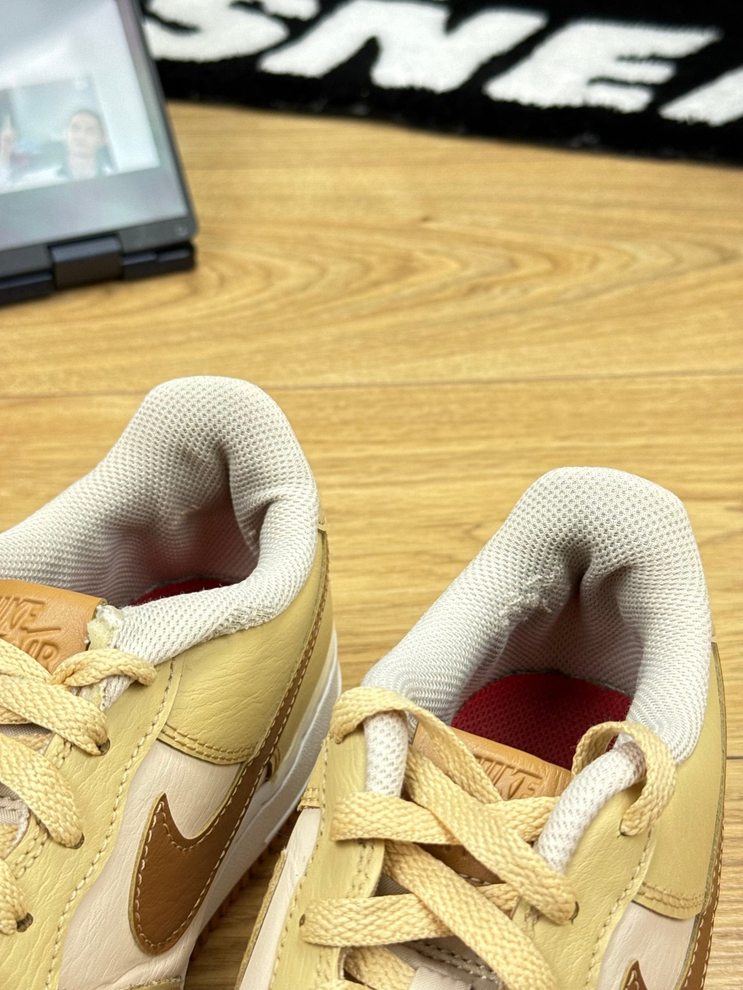 Nike Air Force 1 Low (39)