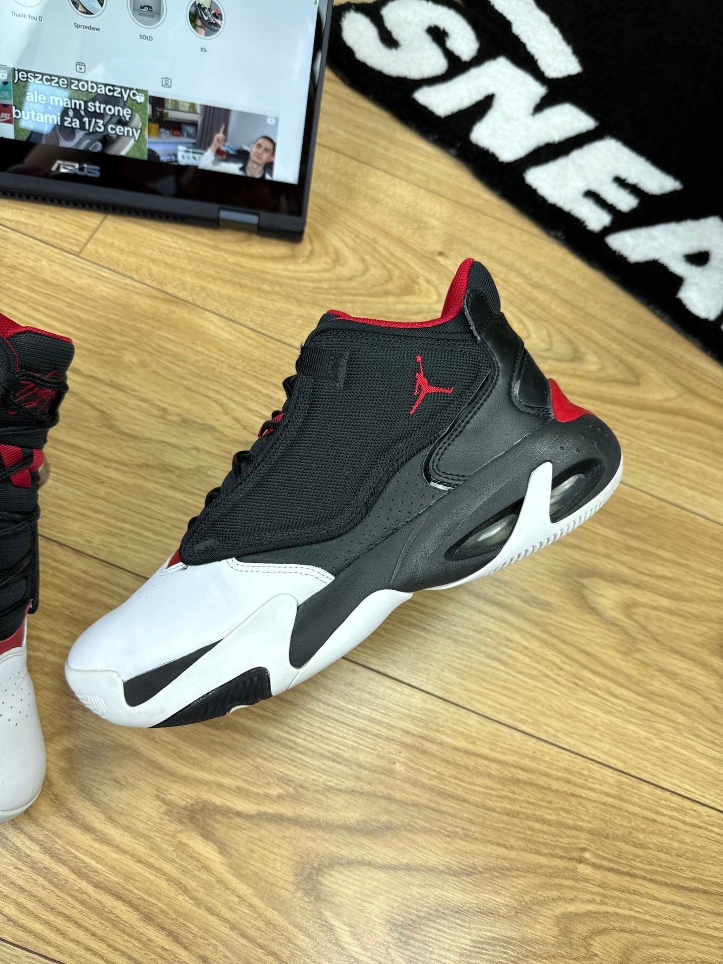 Nike Air Jordan Max Aura 4 (43)