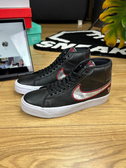 Nike Blazer Mid “El Camino” Blazer Mid El Camino Black Red — buty sportowe męskie w bardzo dobrym stanie rozmiar 42, widok z tyłu