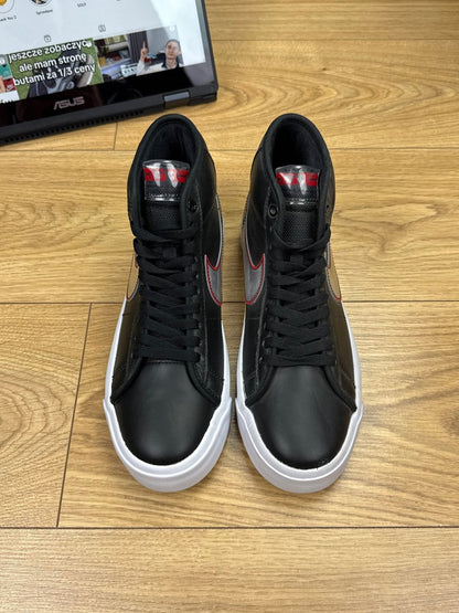 Nike Blazer Mid “El Camino” Blazer Mid El Camino Black Red — buty sportowe męskie w bardzo dobrym stanie rozmiar 42, zapiętki butów