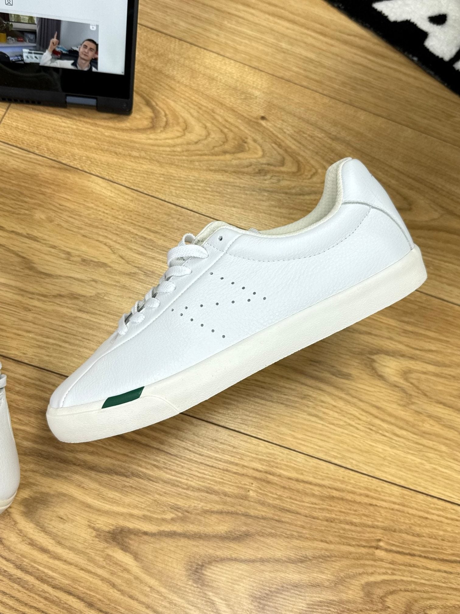 New Balance Numeric 22 “White / Green” Numeric 22 White Green — buty sportowe męskie nowe rozmiar 46.5, widok z góry na wewnętrzną stronę butów