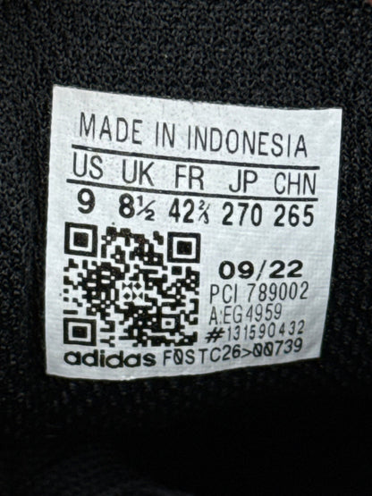 Adidas Superstar (42 2/3)