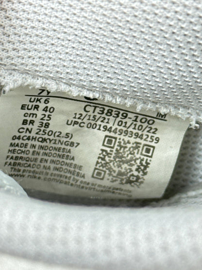Nike Air Force 1 Low (40)
