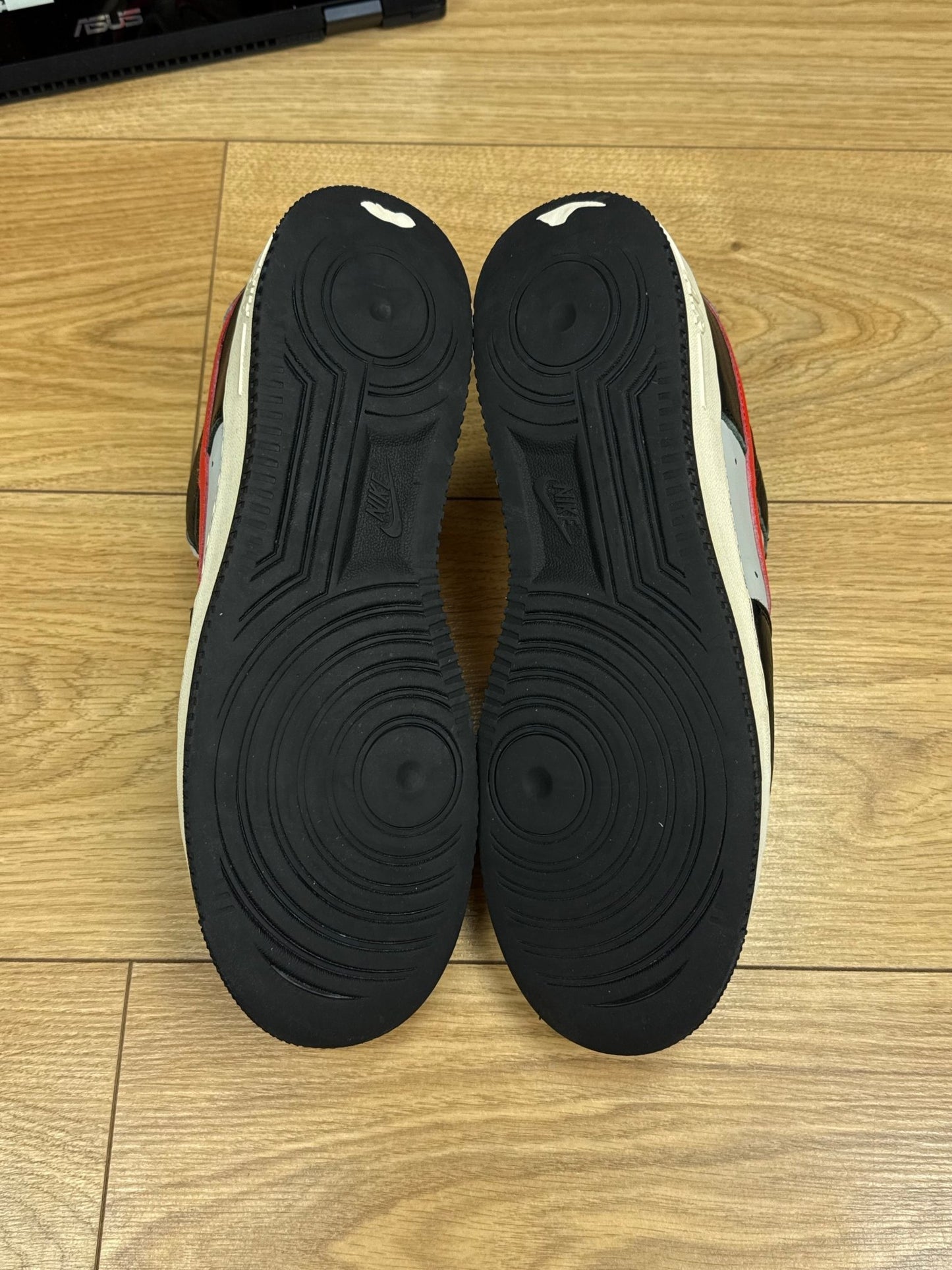 Nike Air Force 1 Low (42)