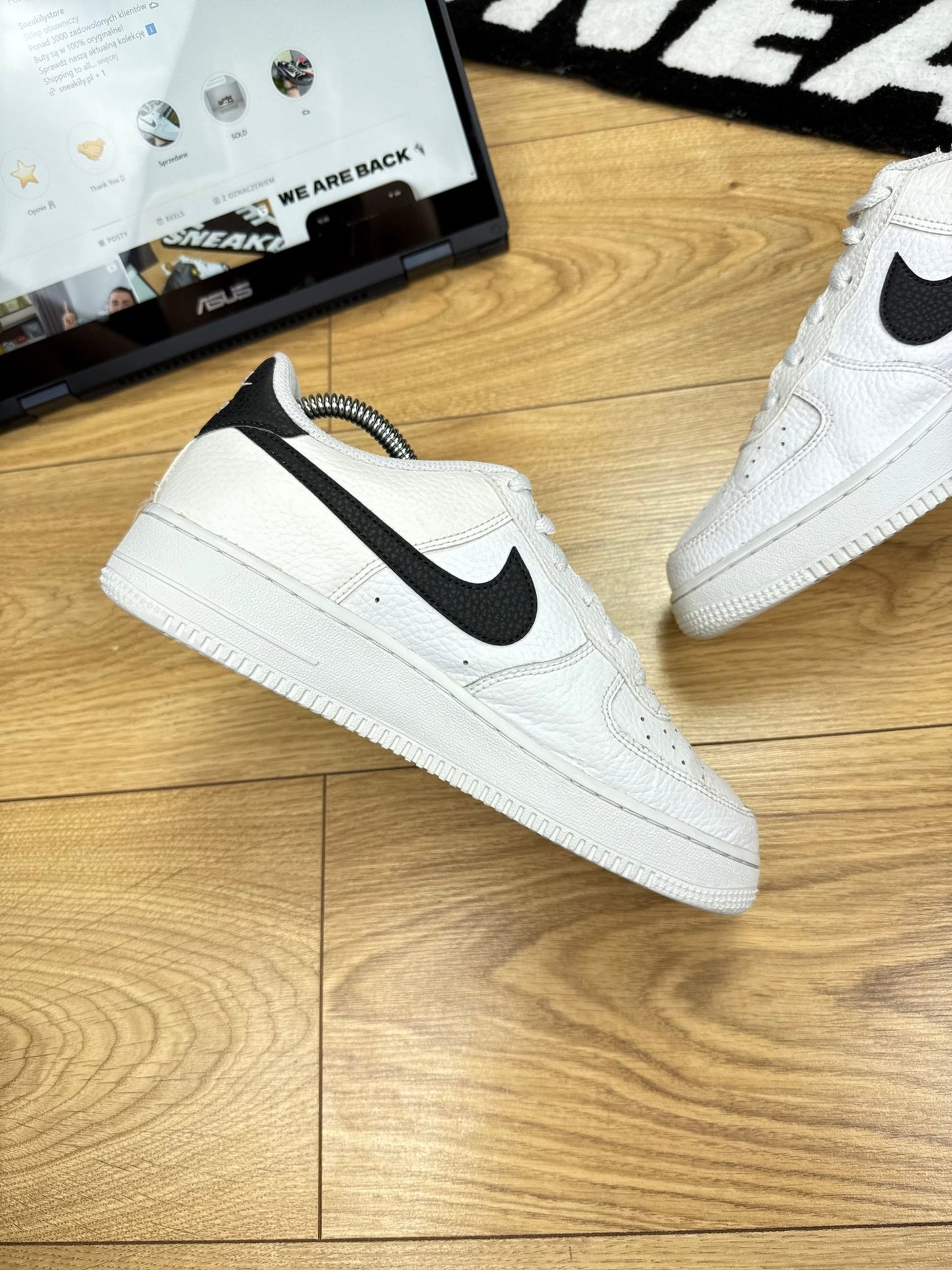 Nike Air Force 1 Low (40)