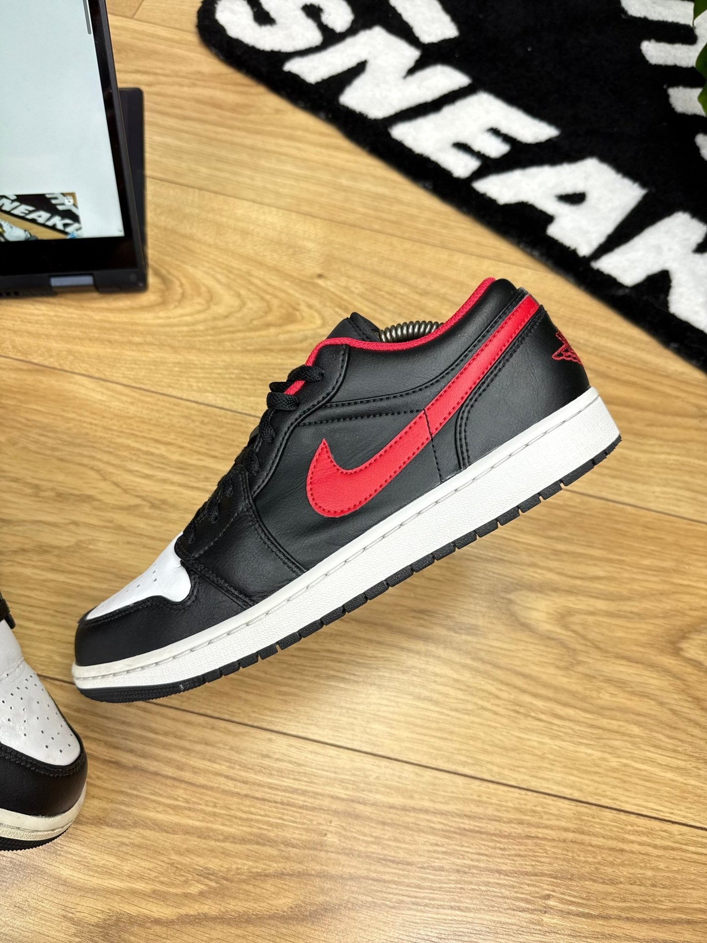 Nike Air Jordan 1 Low (44)
