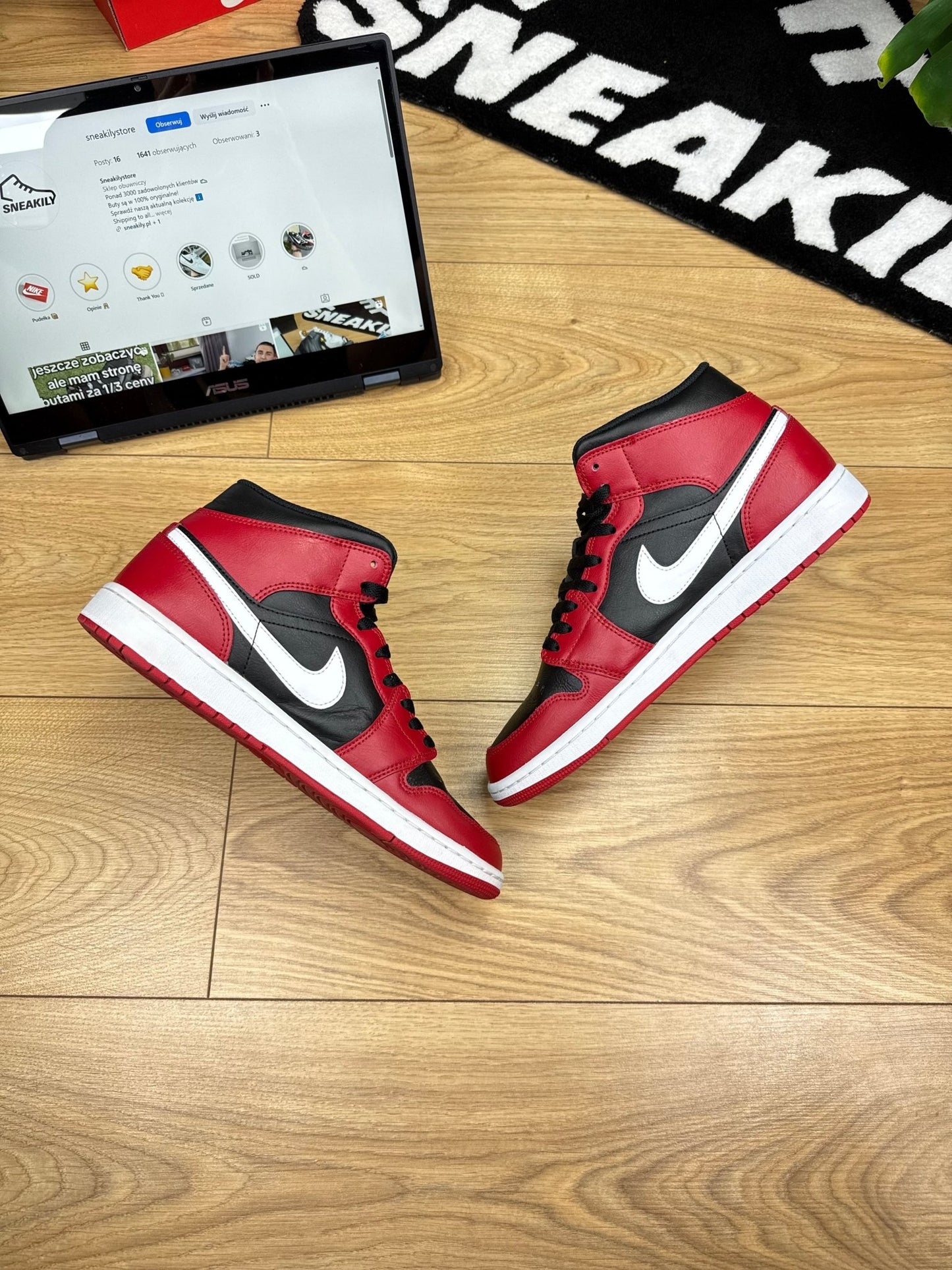 Nike Air Jordan 1 Mid (42.5)
