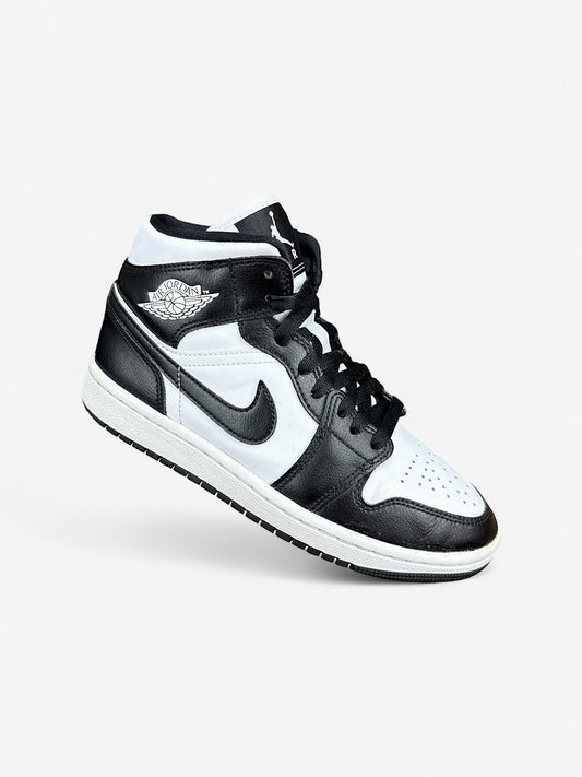 Nike Air Jordan 1 Mid (37.5)