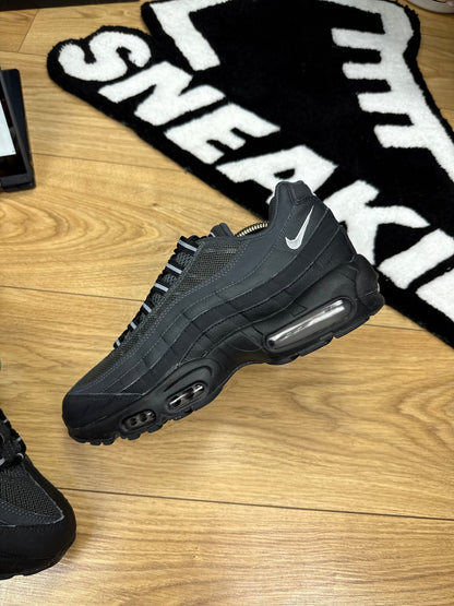 Nike Air Max 95 (42.5)