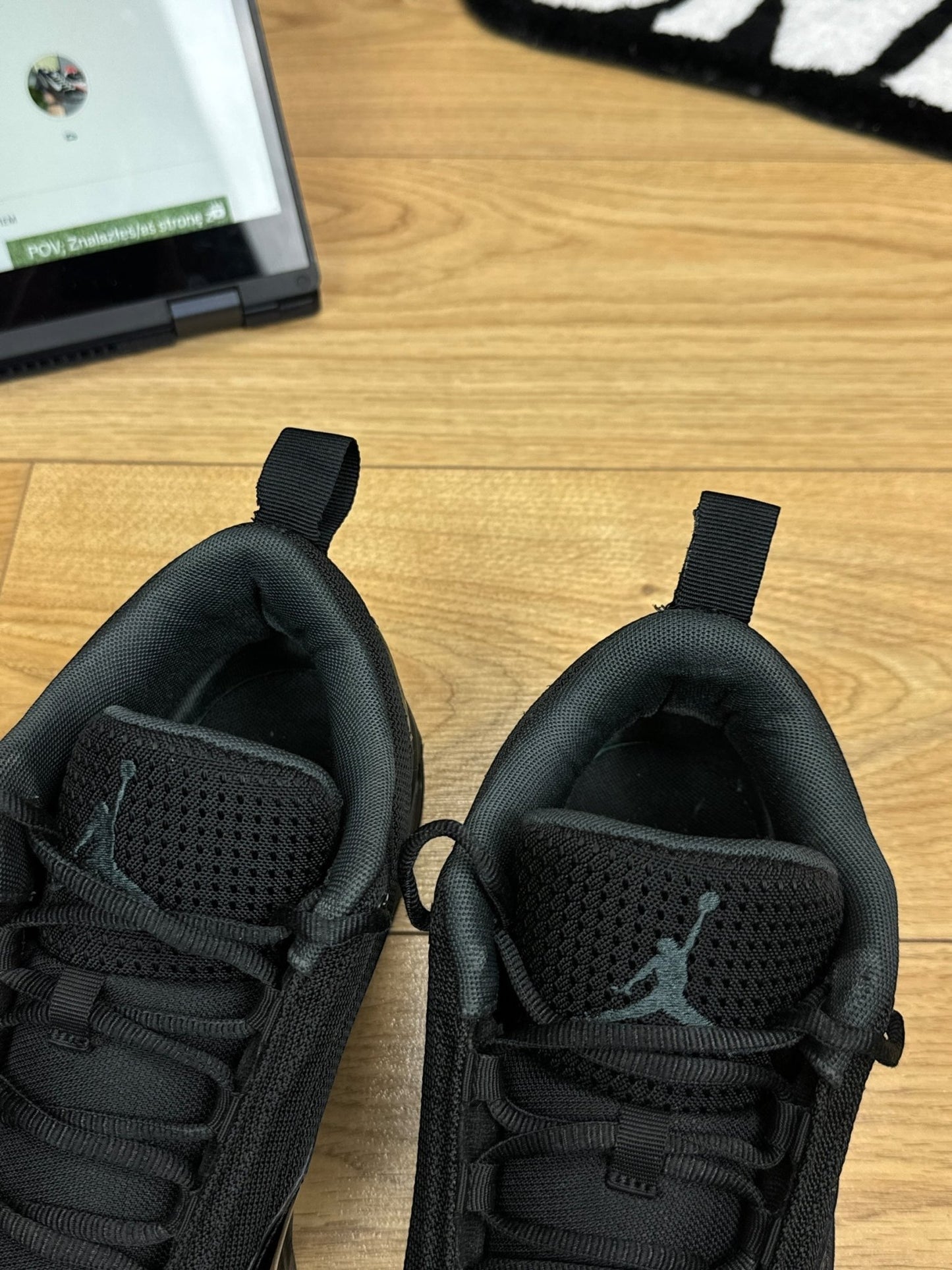 Nike Air Jordan Max Aura 6 (44)