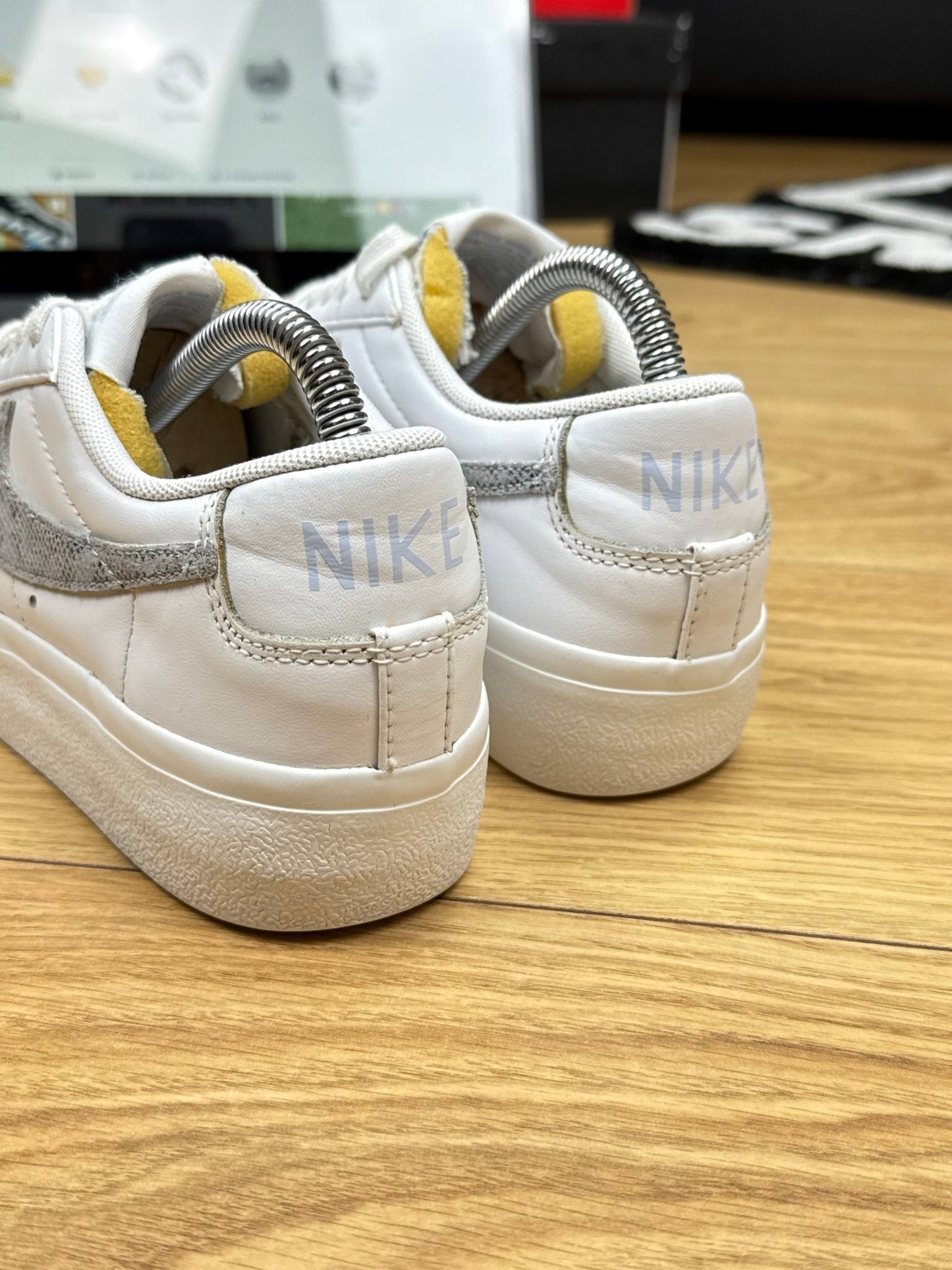 Nike Blazer Low Platform (38)