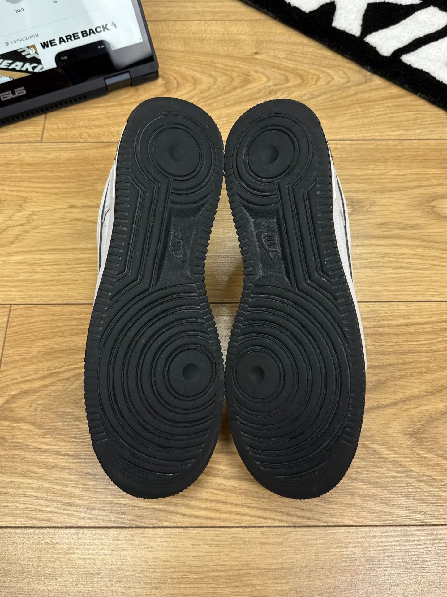Nike Air Force 1 Low (44)