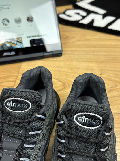 Nike Air Max 95 (43)