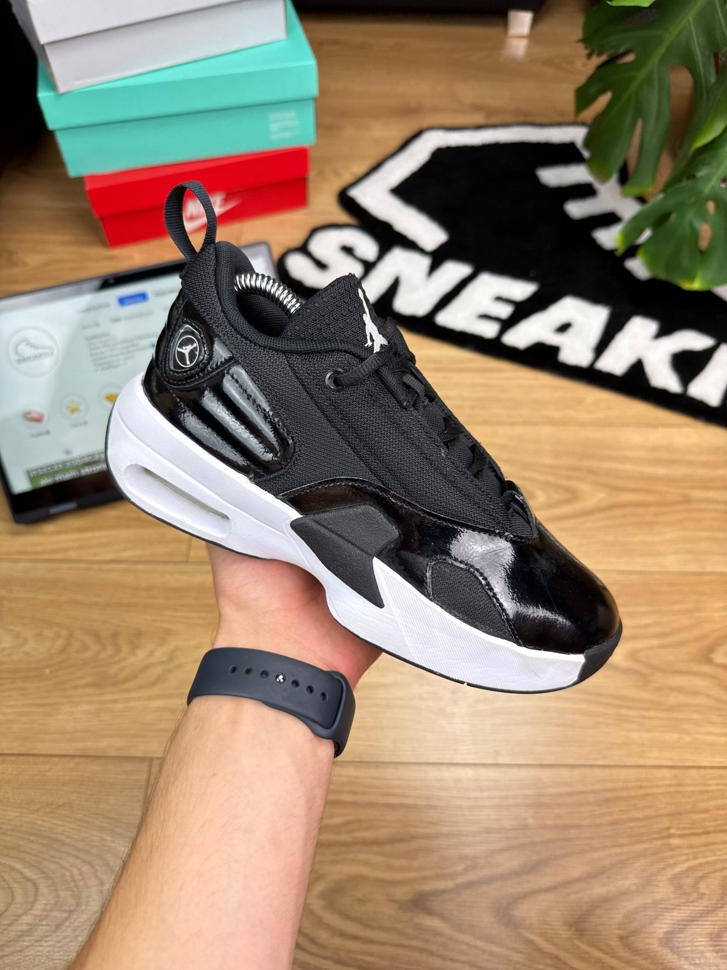 Nike Air Jordan Max Aura 6 (37.5)